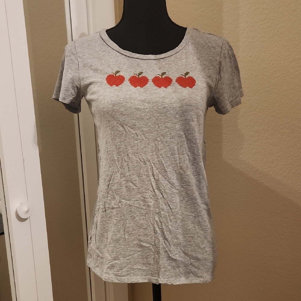 LOFT Gray Fitted Short Sleeve T-Shirt with Pumpkin Design
